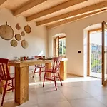 Rustic Family Friendly House By Gardenjoy *