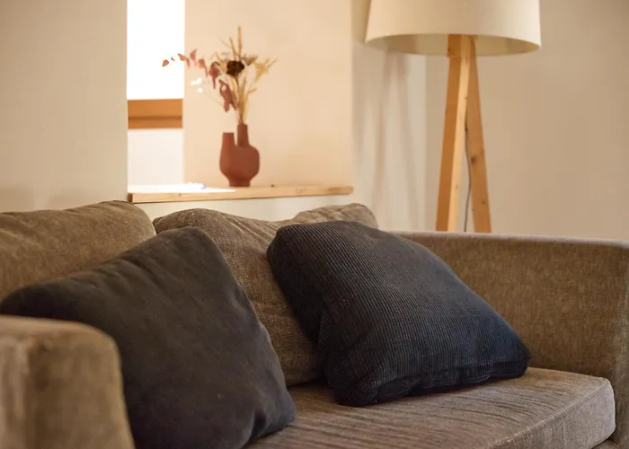 Rustic Family Friendly House By Gardenjoy