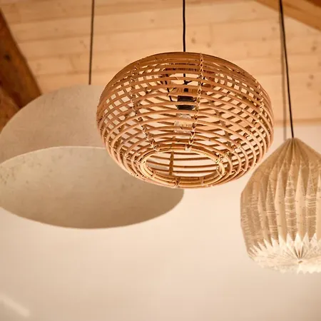 Rustic Family Friendly House شقة