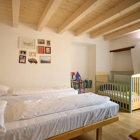 Rustic Family Friendly House Lejlighed Brenzone sul Garda